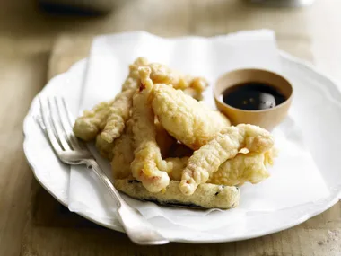 TEMPURA FISH & VEGIE CHIPS
