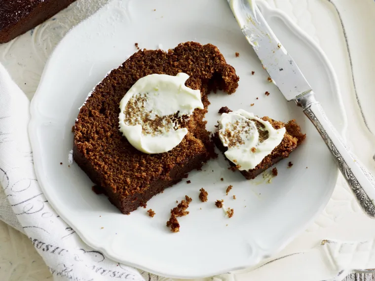 GINGER TREACLE SPICE LOAF