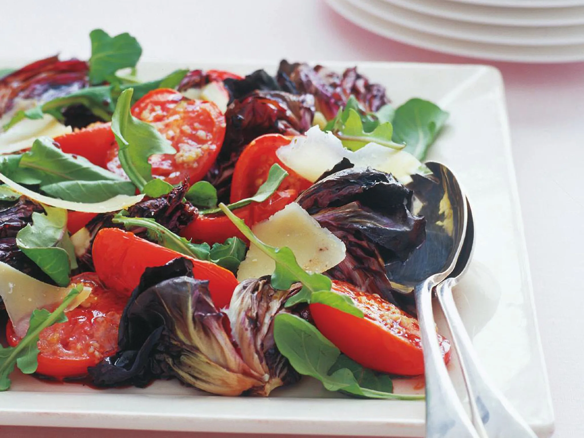 radicchio and tomato salad