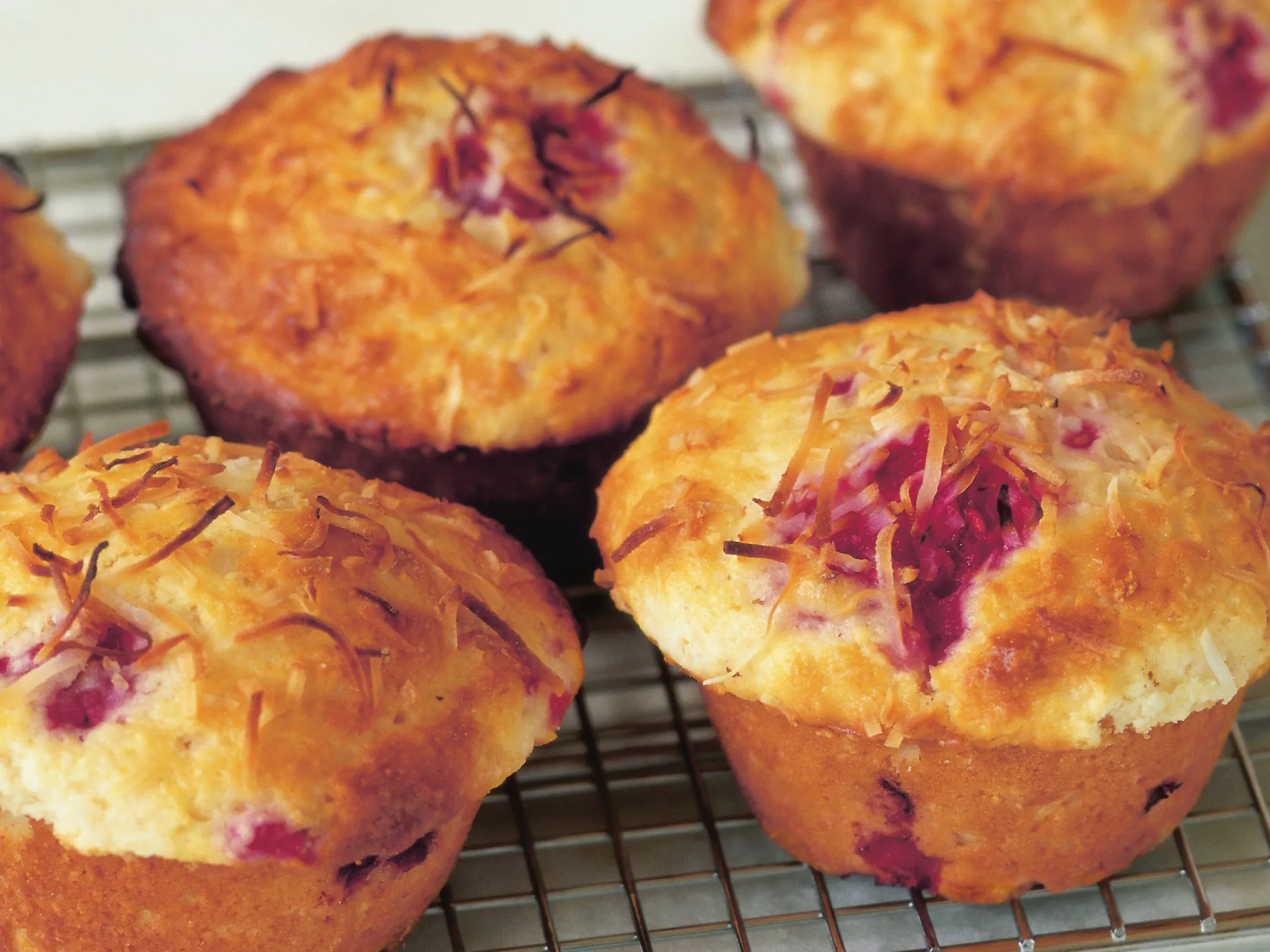 raspberry and coconut muffins