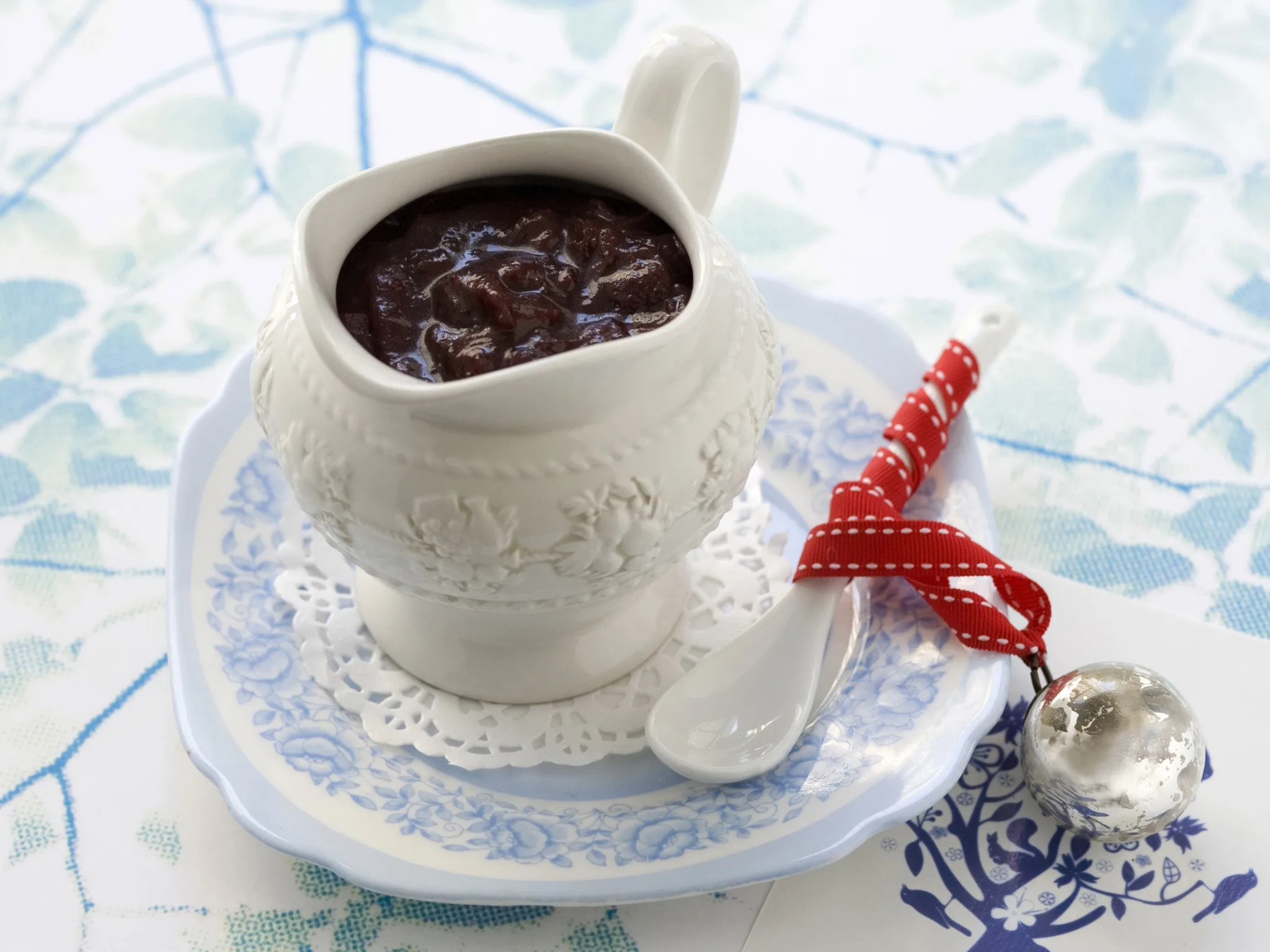 cranberry & red onion relish
