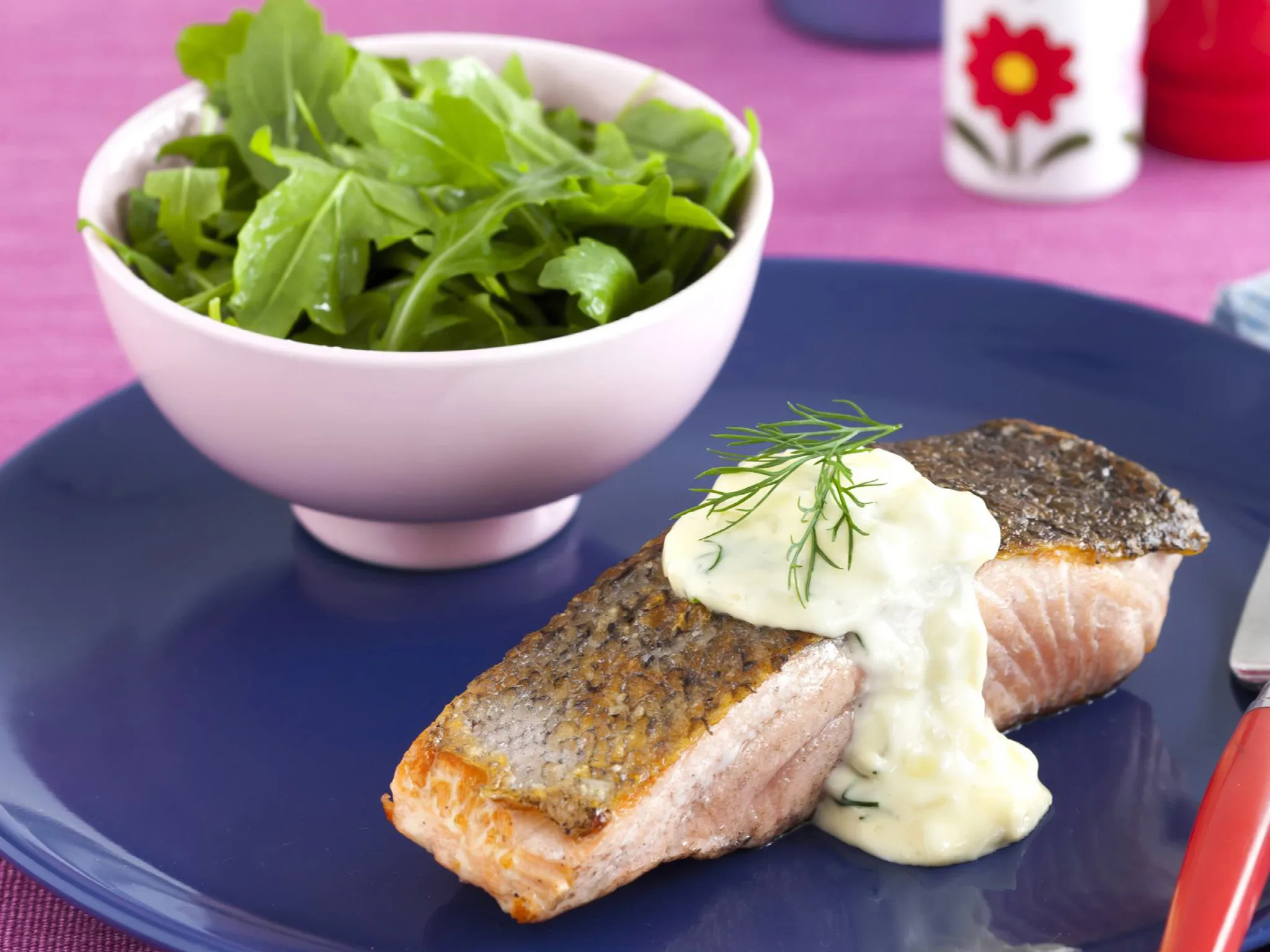 salmon with creamy dill sauce