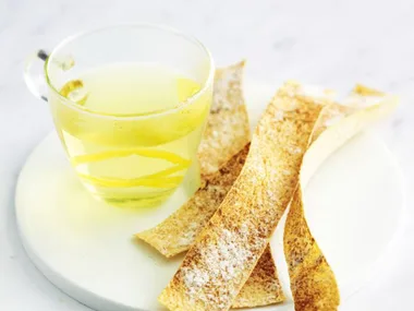 cinnamon crisps