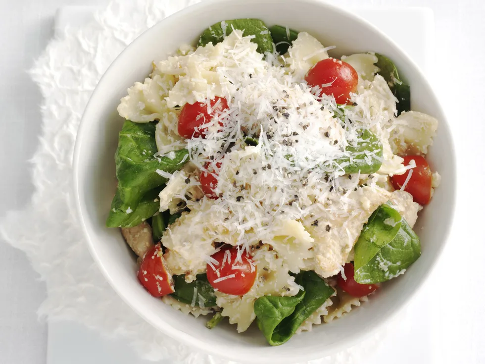 farfalle with tenderloins, ricotta, spinach and tomato