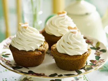 coffee caramel cakes