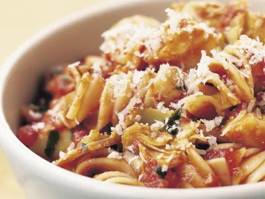 Herbed artichoke and tomato sauce with spirals