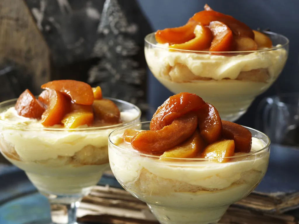 peach and nectarine trifle