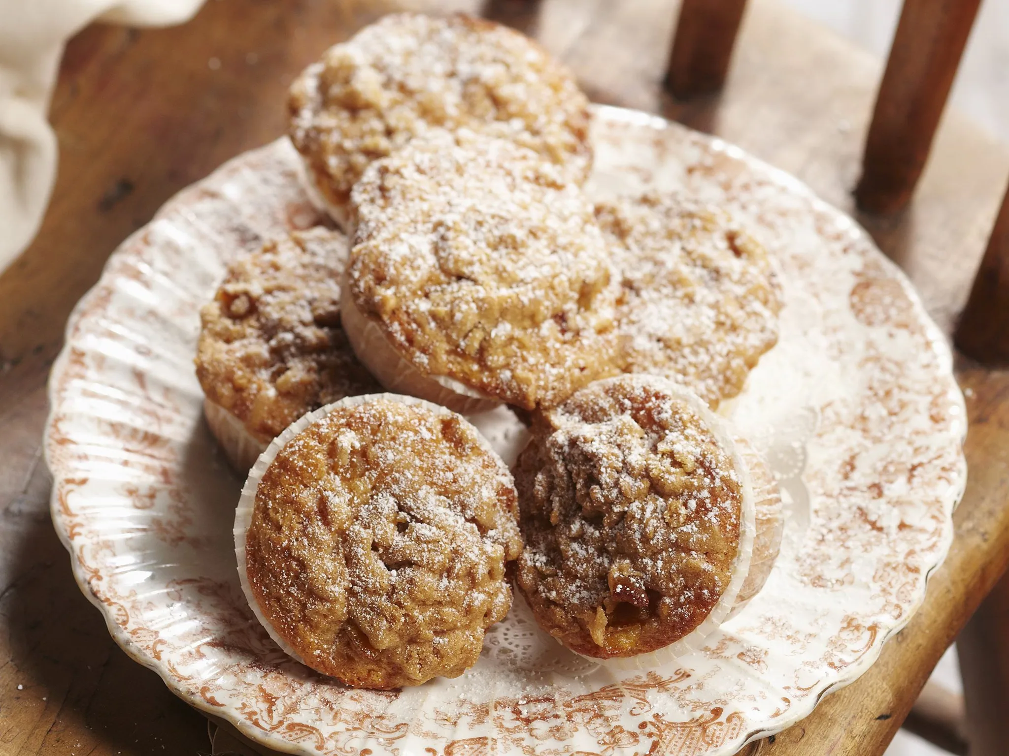 APPLE Streusel Muffins