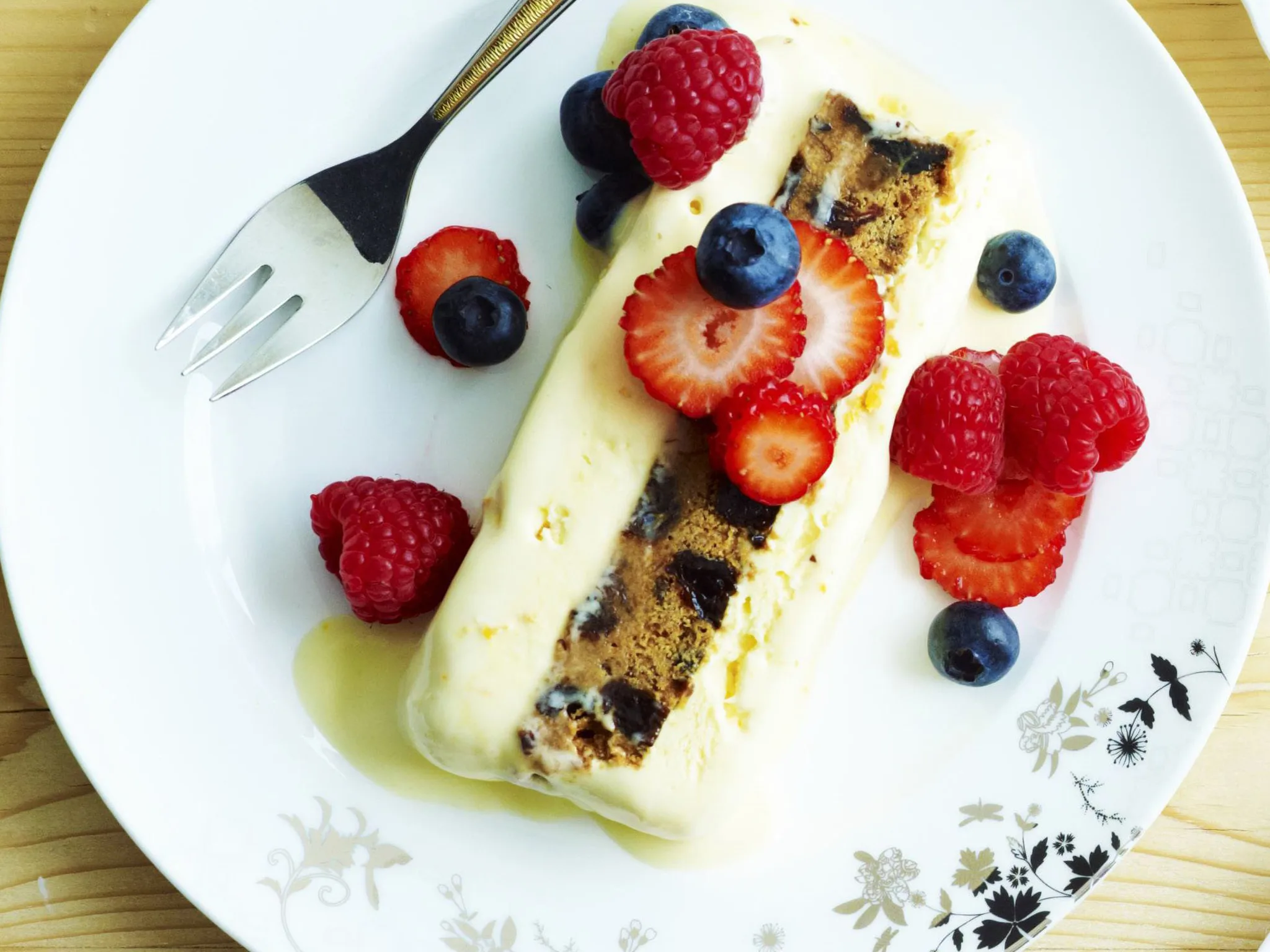 FRUIT CAKE Ice-cream Terrine