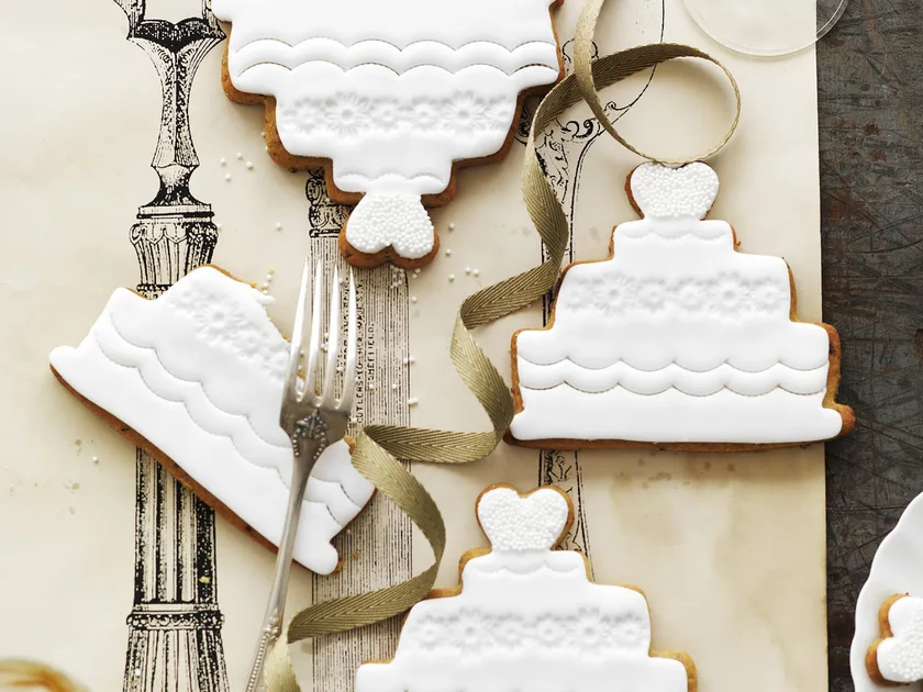 Wedding cake cookies | Women's Weekly Food