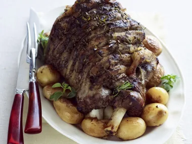 GREEK-STYLE LAMB WITH POTATOES