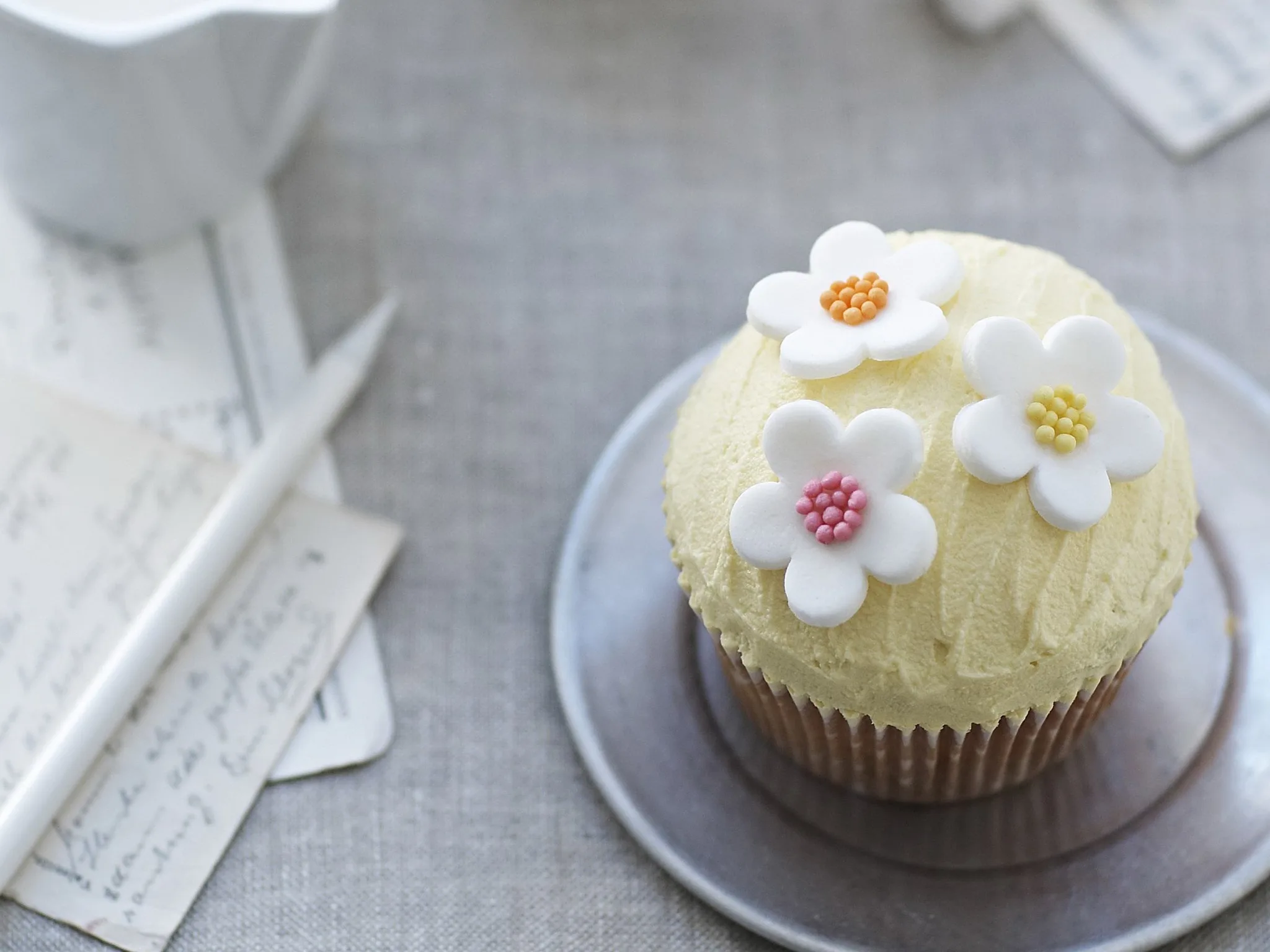 orange blossom cupcakes