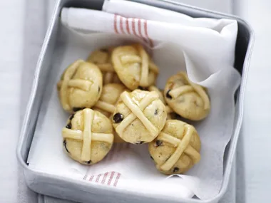 Hot cross bun cookies