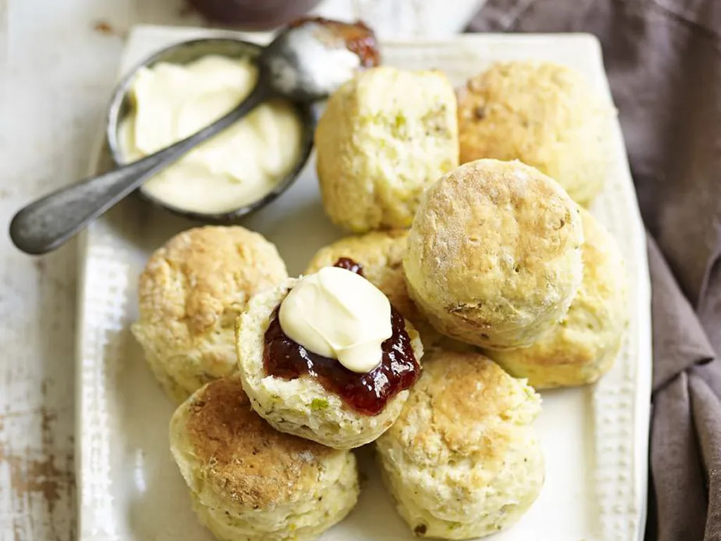 pistachio and rosewater scones