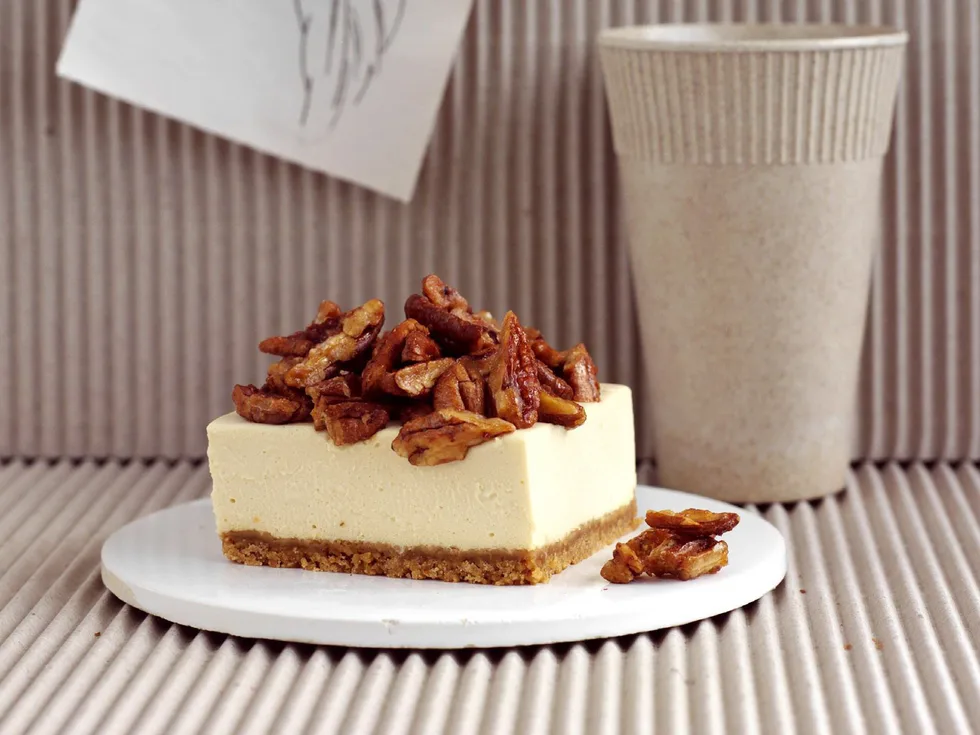 maple pecan cheesecake