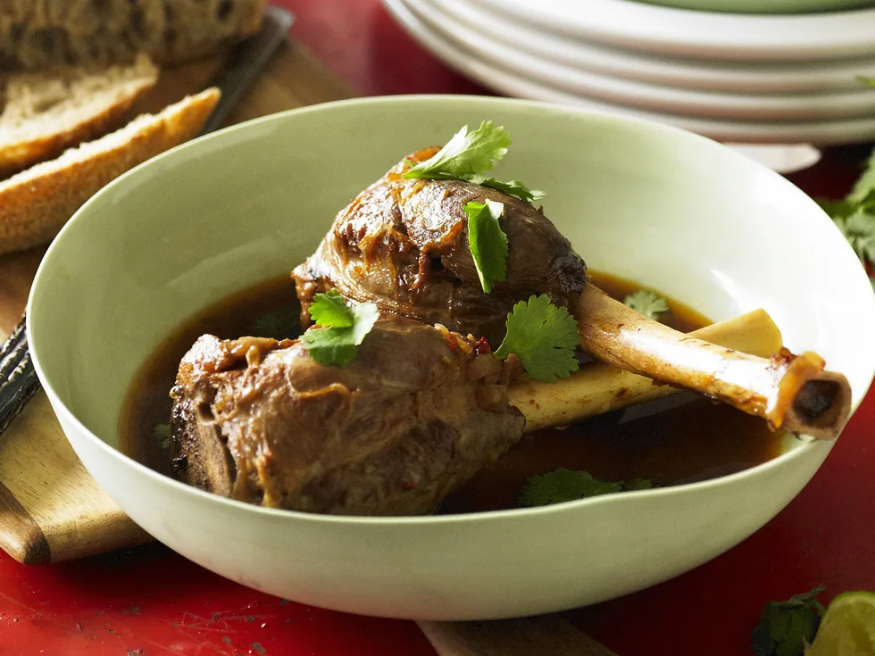 lamb shanks in chilli sauce