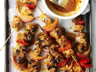 PORTUGUESE-STYLE PORK SKEWERS