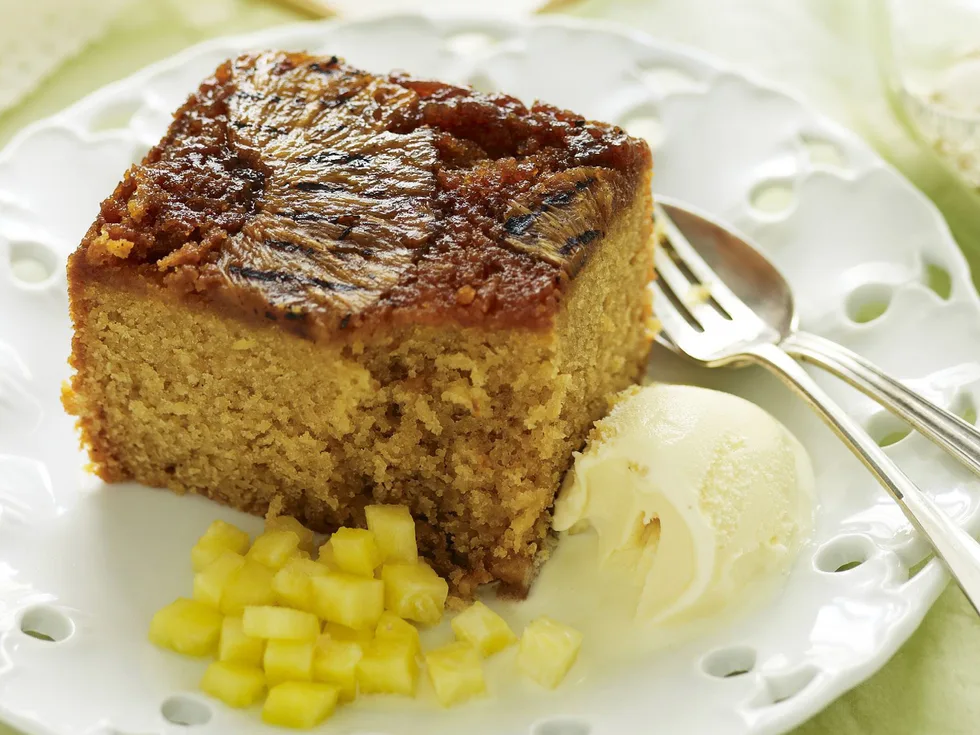 upside down pineapple rum cake