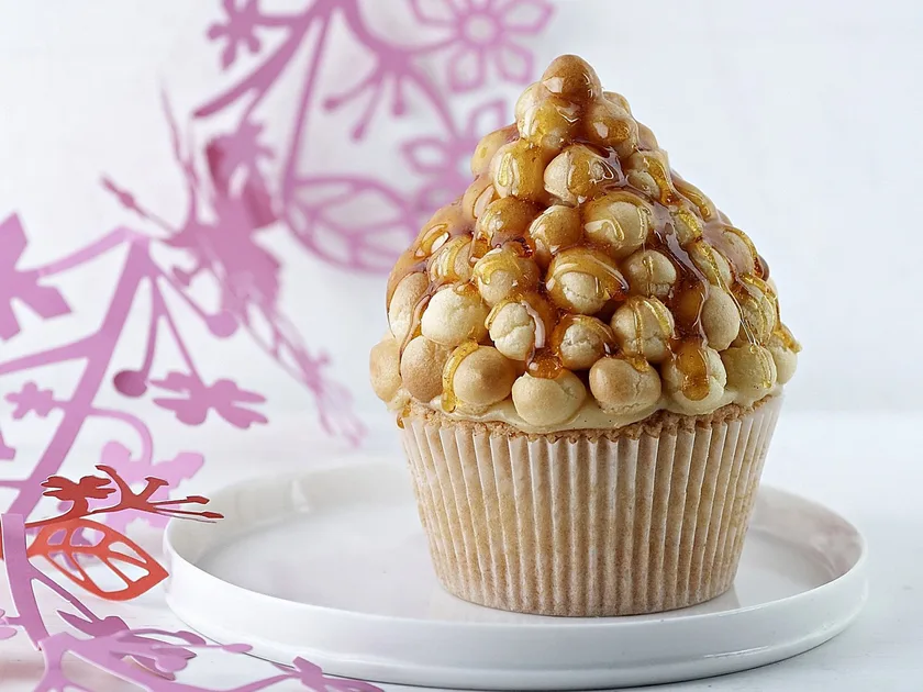 Toffee tumble cupcakes | Women's Weekly Food