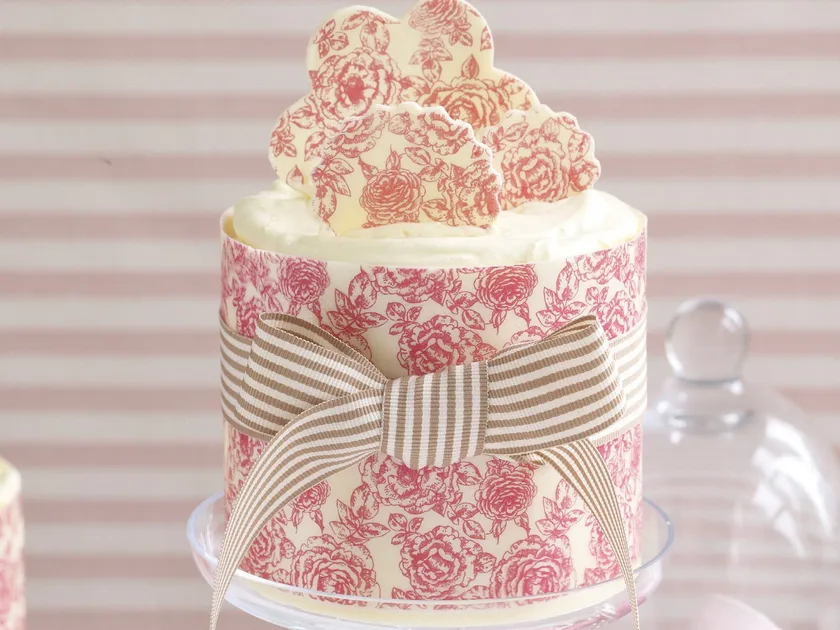 White chocolate rose-print cake | Women's Weekly Food