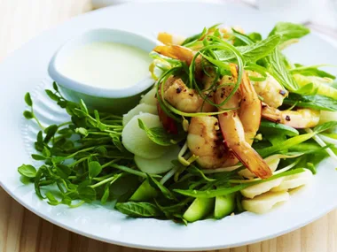 garlic chilli prawns with sprout salad