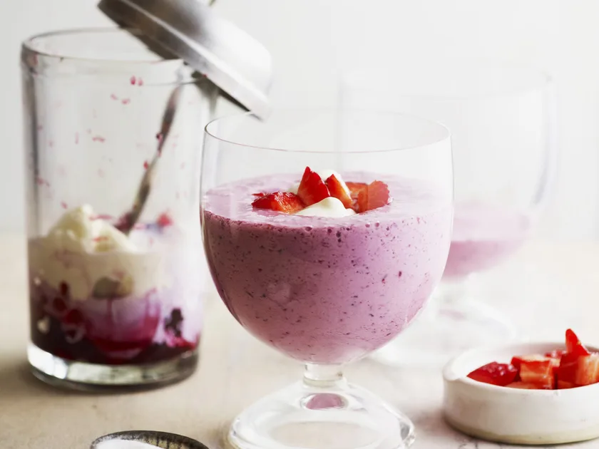 Mixed berry lassi | Women's Weekly Food