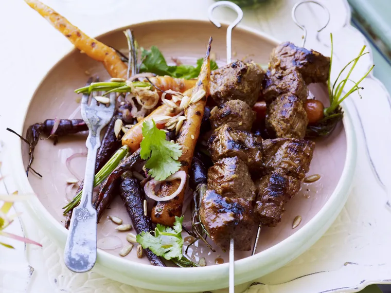 INDIAN -SPICED LAMB WITH CARROT SALAD