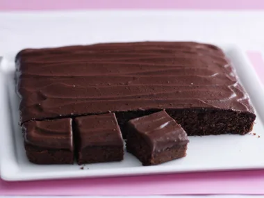 gluten-free chocolate hazelnut cake