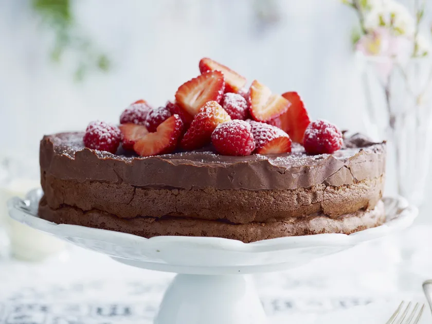 Chocolate mousse cake | Women's Weekly Food