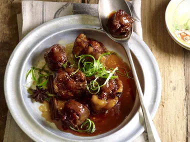 Chinese braised oxtail