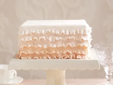 peaches & cream Frilled Cake