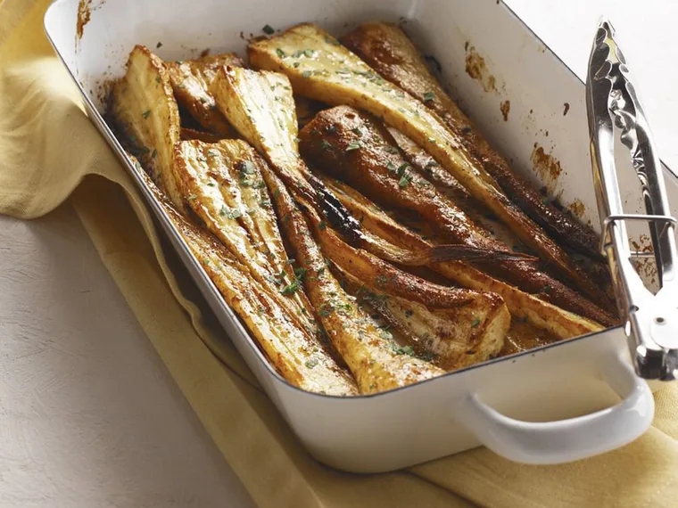 roasted caramelised parsnips