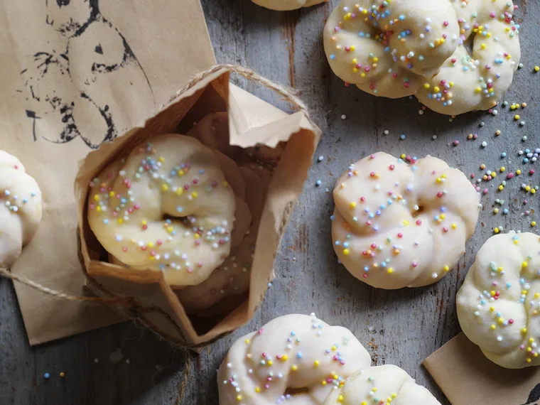 Italian EASTER BISCUITS