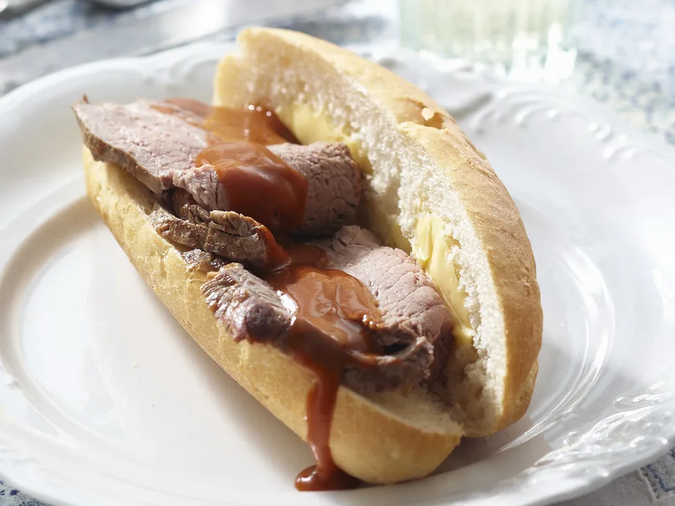 ROAST BEEF ROLLS with Red Wine Gravy