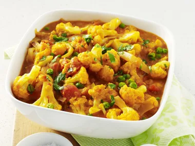 cauliflower, lentil and pea curry