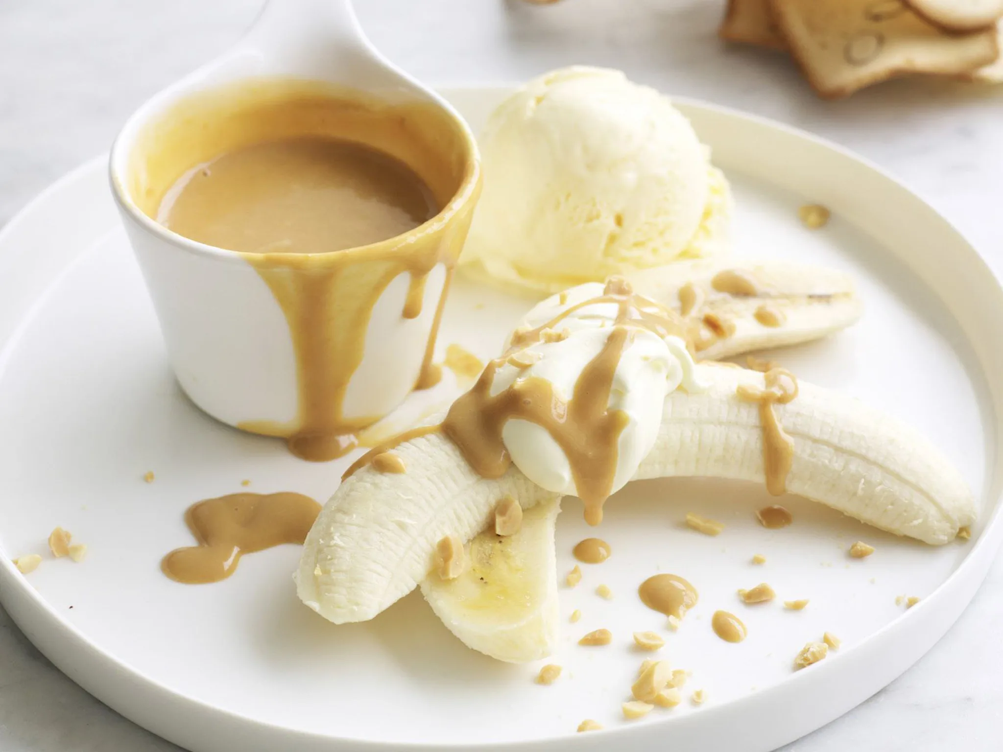 caramel banana split