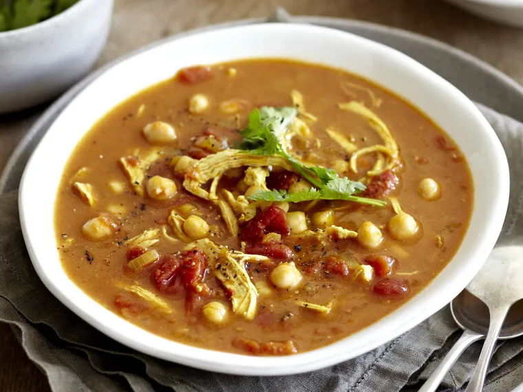 MOROCCAN CHICKEN & CHICKPEA SOUP