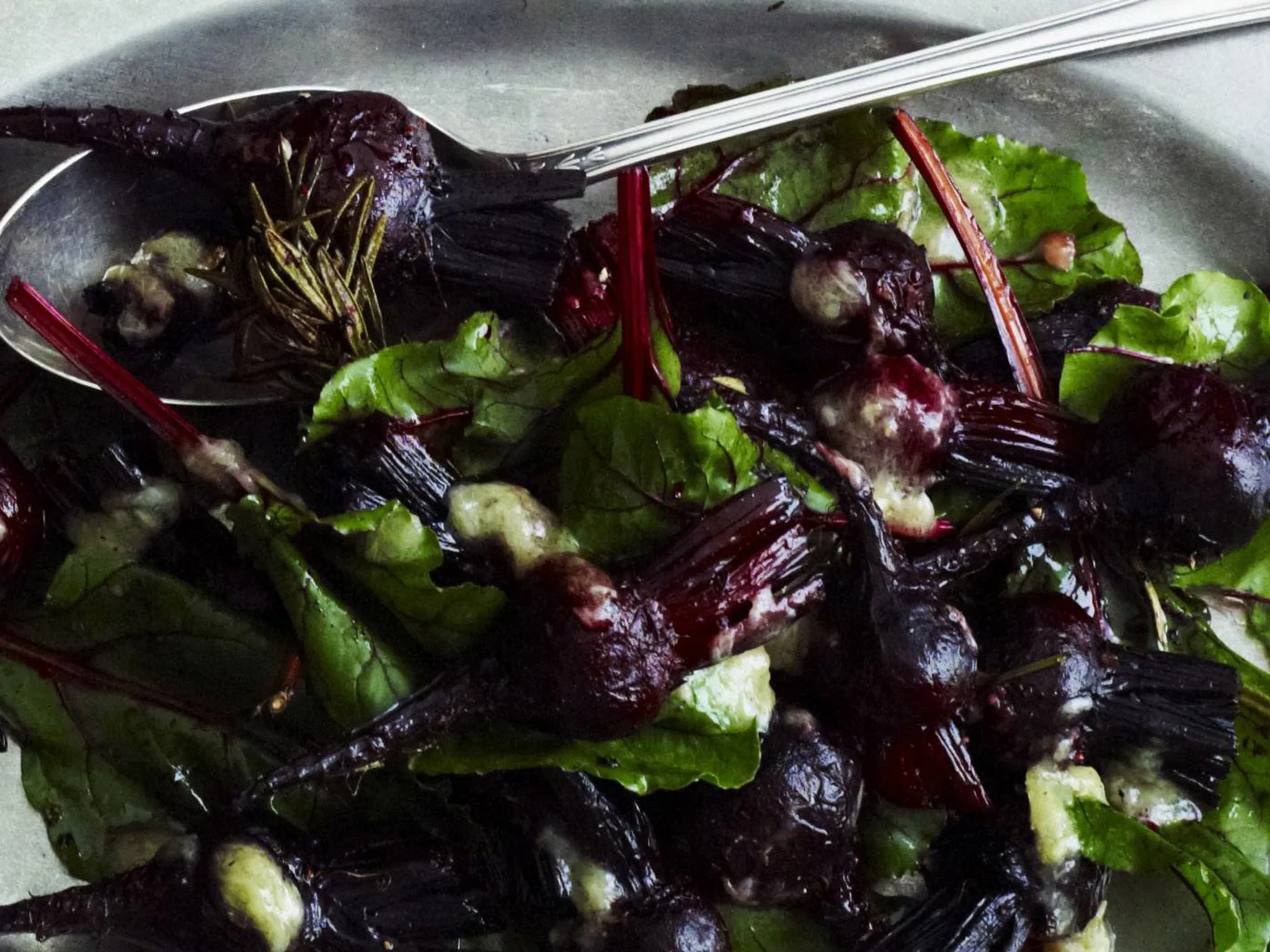 rosemary and pepper roasted beetroot