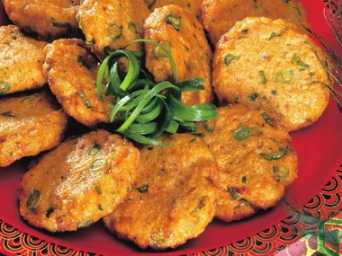 red curry fish cakes