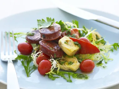 Chorizo, roasted capsicum and artichoke salad