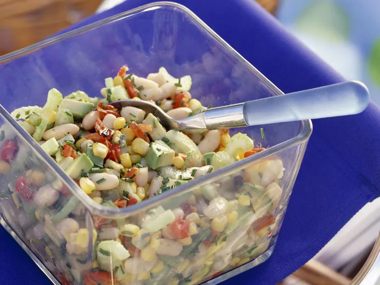 White bean, corn and avocado salad