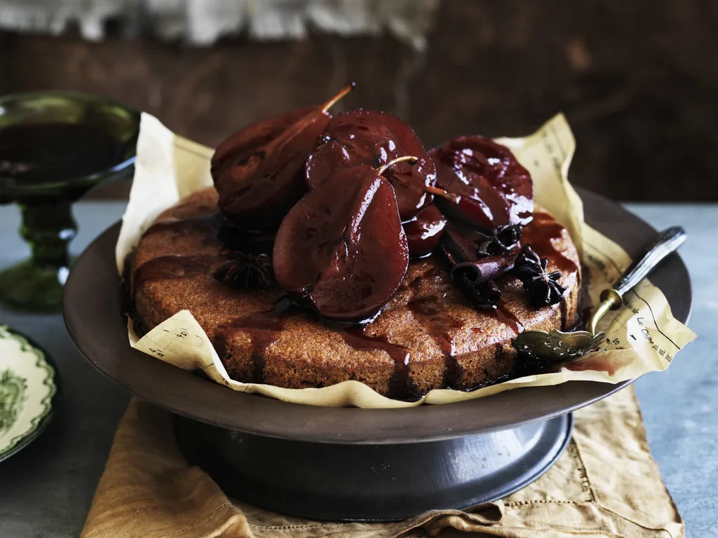 Greekwalnutandspicecake WITH RED WINE PEARS