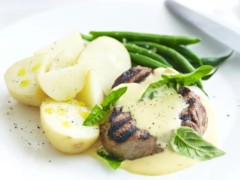 Fillet steak with creamy mustard sauce | Women's Weekly Food