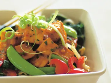 tofu with chilli peanut sauce