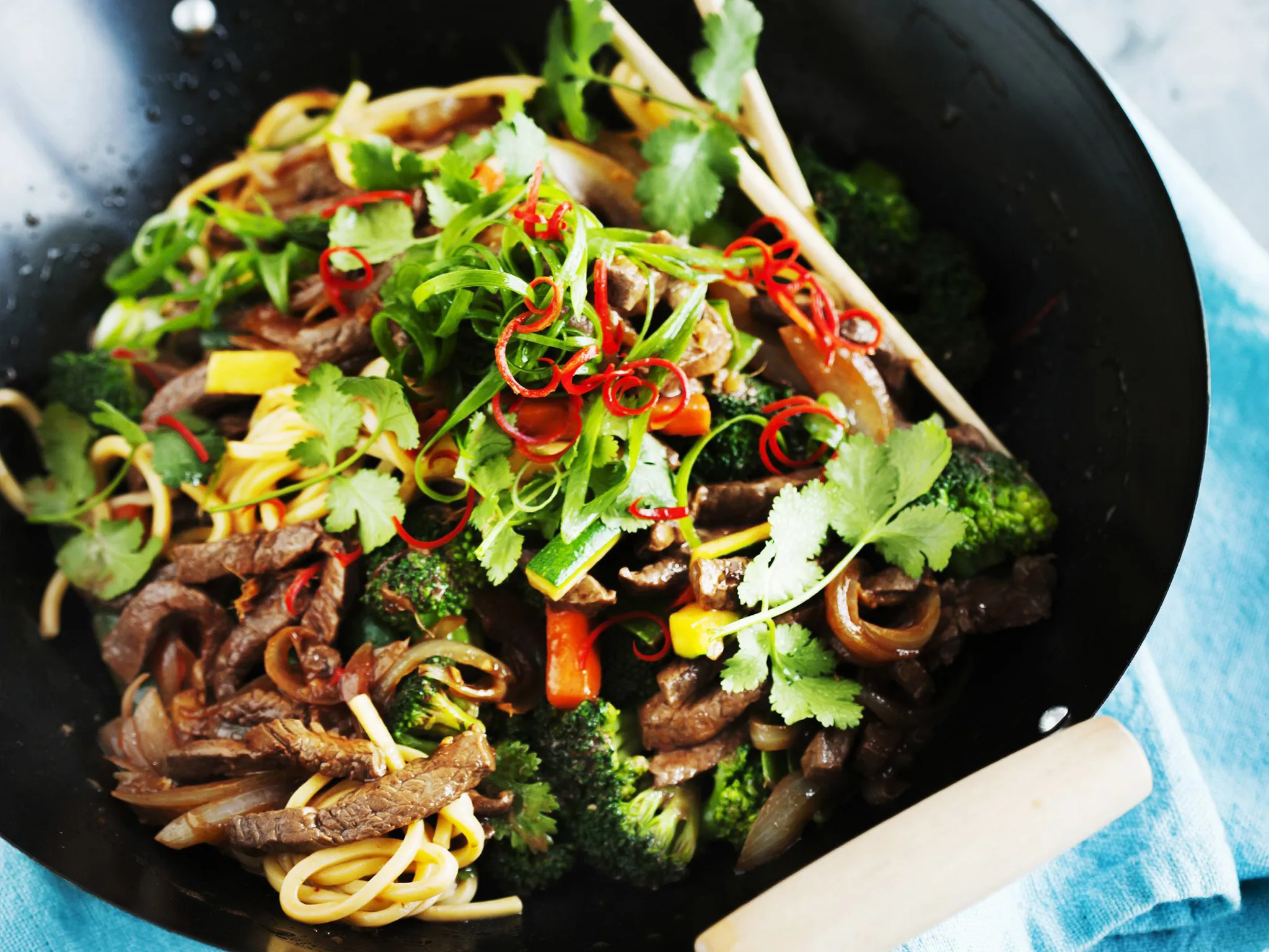 hokkien mee with beef