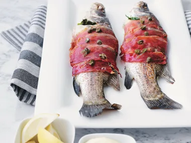 Fish in prosciutto with capers and garlic mayonnaise