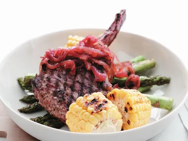 veal cutlets with onion marmalade