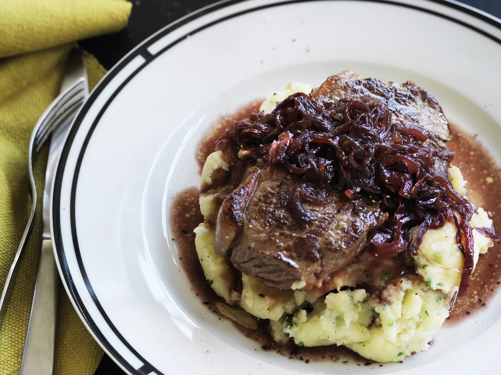 porterhouse steaks with blue cheese mash