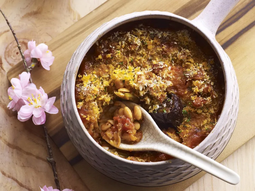 Soya bean and vegetable stew | Women's Weekly Food