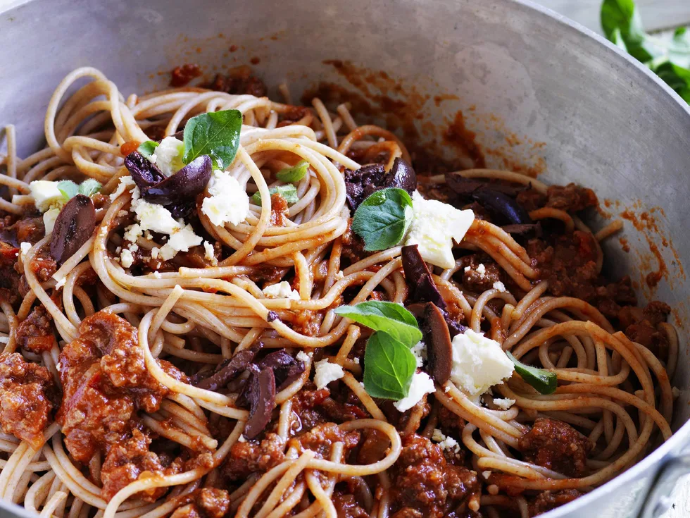 greek-style kangaroo bolognese